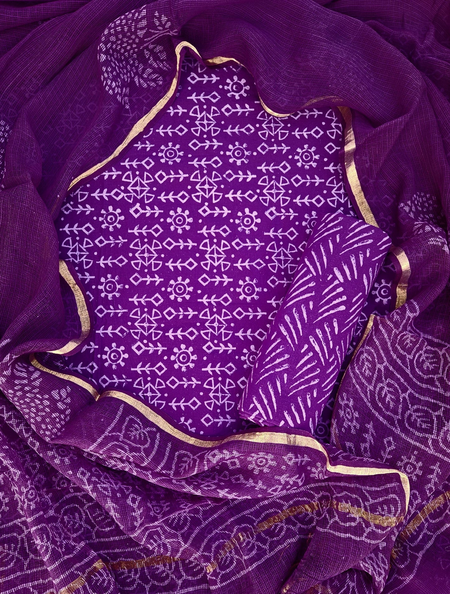 Bagru Hand Block Printed Cotton Suit Sets with Kota Doriya Dupatta (BACOTKD09)