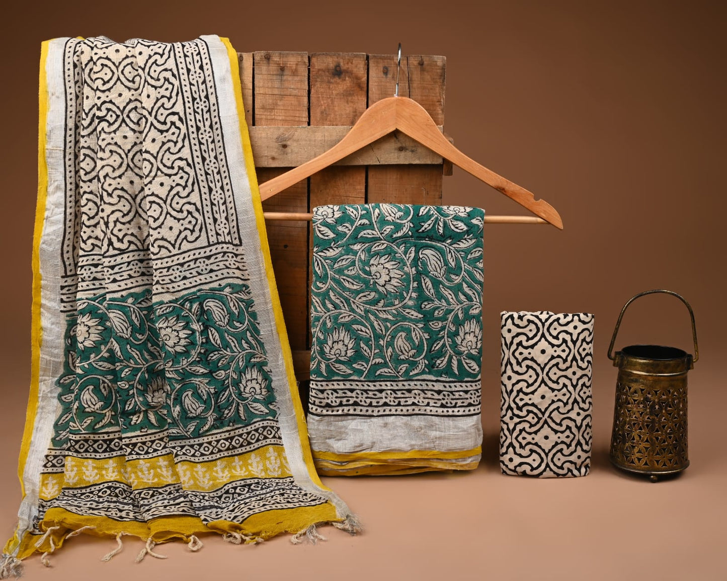Premium Linen‑Cotton Suit with Zari Border (BACLS06)