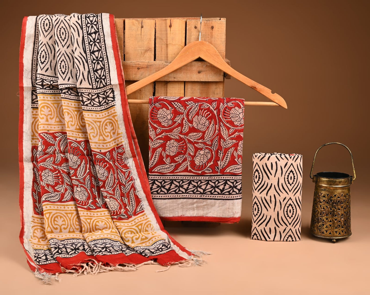 Premium Linen‑Cotton Suit with Zari Border (BACLS12)