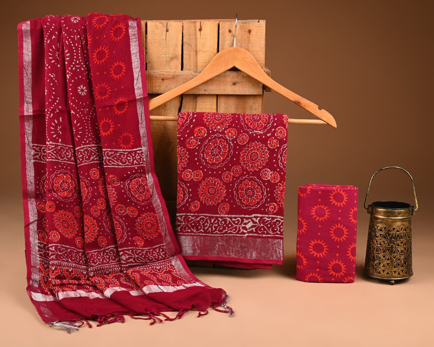 Premium Linen‑Cotton Suit with Zari Border (BACLS15)