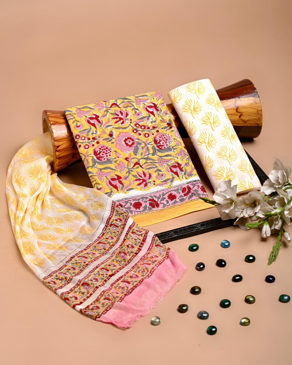 Premium Hand Block Printed Cotton Suit With Chiffon Dupatta BACOTCF07)