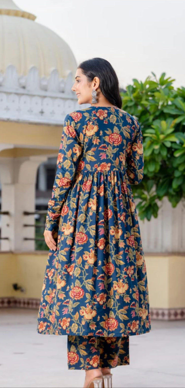 COTTON ANARKALI SUIT SETS BEAUTIFUL NECK LINE & ON NECK